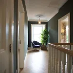 빌라 Townhouse - St George's Terrace