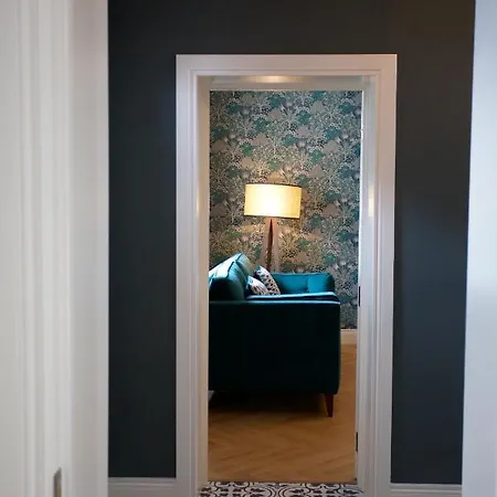 Townhouse - St George's Terrace