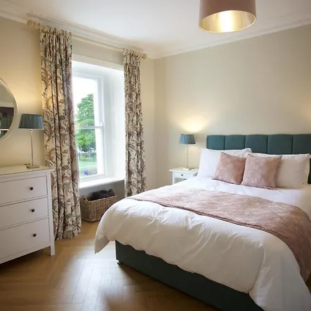 Townhouse - St George's Terrace Villa Carrick-on-Shannon