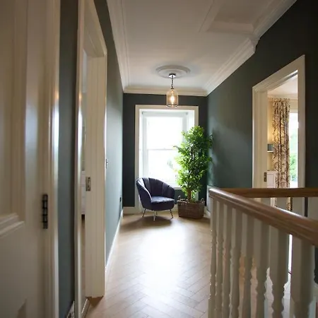 וילה Townhouse - St George's Terrace