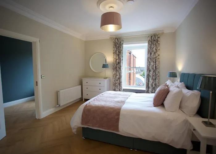 Townhouse - St George's Terrace